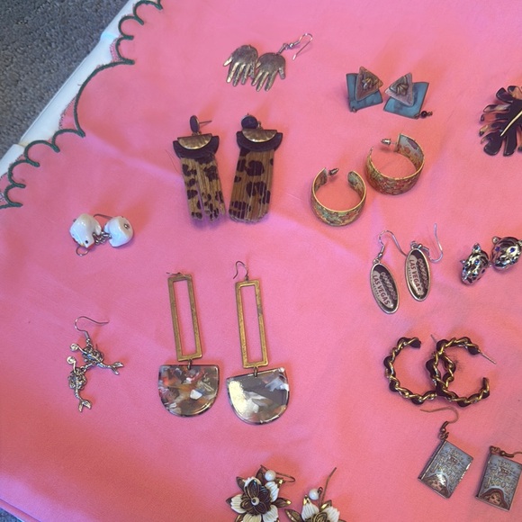 Lot of 35 pairs of earrings - Picture 6 of 6